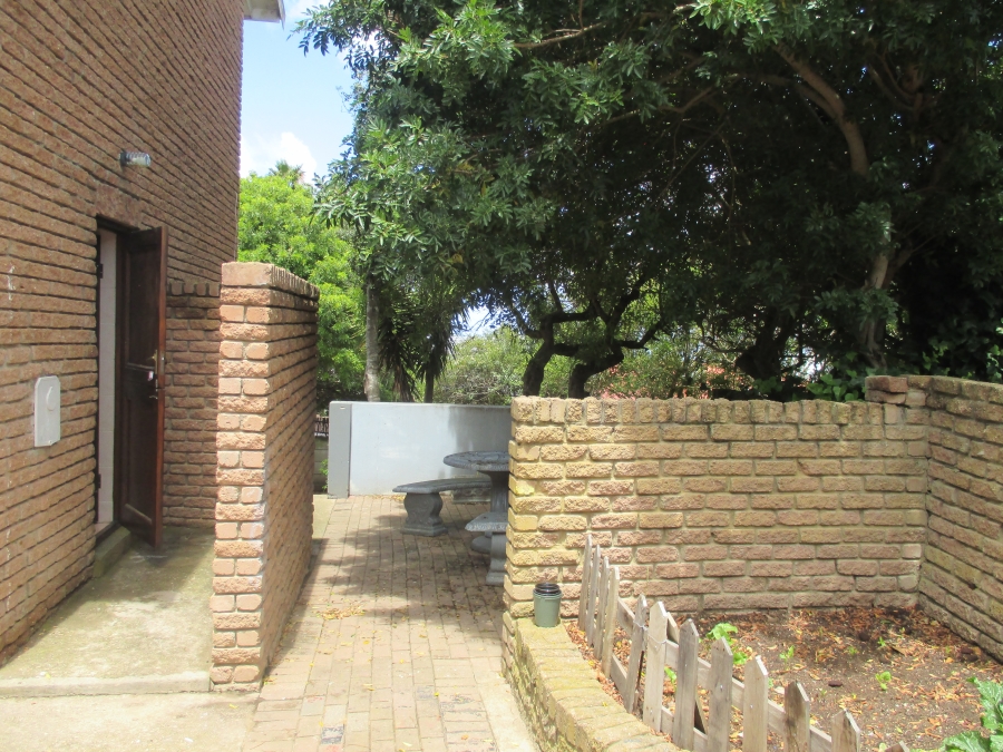 3 Bedroom Property for Sale in Dana Bay Western Cape